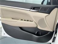 Hyundai Elantra 1.6 CRDI Elite Otomatik 136 Ps Sedan