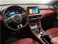 MG HS 1.5 T-GDI Luxury