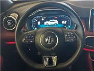 MG HS 1.5 T-GDI Luxury