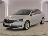 Skoda Octavia 1.6 TDI GreenTec Style DSG 115 Ps Hatchback