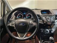 Ford Fiesta 1.5 TDCI Titanium 75 Ps Hatchback