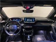 Peugeot 208 1.2 Puretech GT EAT8