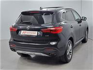 MG HS 1.5 T-GDI Luxury