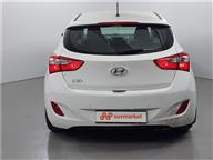 Hyundai i30 1.6 GDI Style 135 Ps Hatchback