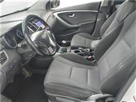 Hyundai i30 1.6 GDI Style 135 Ps Hatchback