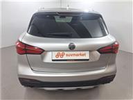 MG HS 1.5 T-GDI Luxury