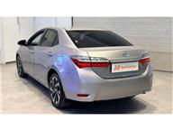 Toyota Corolla 1.6 Premium 50.Yıl Multidrive S 132 Ps Sedan