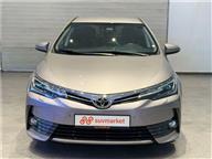 Toyota Corolla 1.6 Premium 50.Yıl Multidrive S 132 Ps Sedan