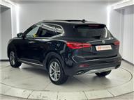 MG HS 1.5 T-GDI Luxury