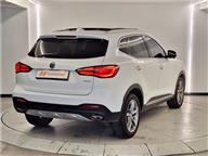 MG HS 1.5 T-GDI Luxury