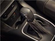 Citroen C3 1.2 PureTech Shine EAT6 112 Ps Hatchback