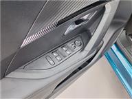Peugeot 2008 ALLURE 1.2 PURETECH 130HP EAT8