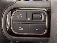 Citroen C3 1.2 PureTech Shine EAT6 112 Ps Hatchback