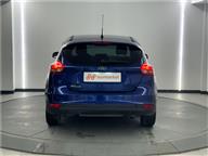 Ford Focus 1.6 Ti-VCT Titanium Powershift 125 Ps Hatchback
