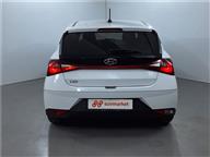 Hyundai i20 1.4 MPI Jump Otomatik 100 Ps Hatchback