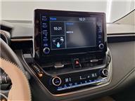 Toyota Corolla 1.8 Hybrid Dream e-CVT 98 Ps Sedan