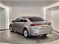 Toyota Corolla 1.8 Hybrid Dream e-CVT 98 Ps Sedan