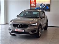 Volvo XC40 1.5 T3 Momentum Geartronic 163 Ps SUV