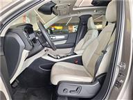 Volvo XC40 1.5 T3 Momentum Geartronic 163 Ps SUV