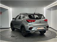 MG ZS Luxury Plus 1.0 6 AT