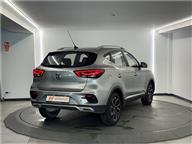 MG ZS Luxury Plus 1.0 6 AT