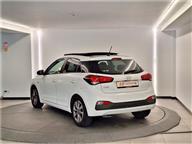 Hyundai i20 1.0 T-GDI Style Multimedia DCT 120 Ps Hatchback