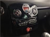 Renault Clio 1.2 16V Night-Day 75 Ps Hatchback