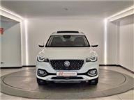 MG HS 1.5 T-GDI Luxury