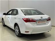 Toyota Corolla 1.4 D-4D Touch M-M 90 Ps Sedan