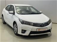 Toyota Corolla 1.4 D-4D Touch M-M 90 Ps Sedan