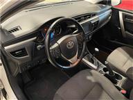 Toyota Corolla 1.4 D-4D Touch M-M 90 Ps Sedan