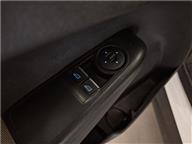 Ford Tourneo Courier 1.6 TDCI Titanium 95 Ps Kombi
