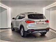 MG HS 1.5 T-GDI Luxury