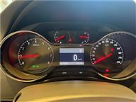 Opel Crossland 1.2 T Essential