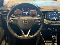 Opel Crossland 1.2 T Essential