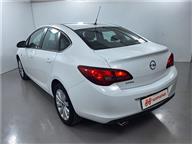 Opel Astra 1.4 Turbo Edition Plus 140 Ps Sedan