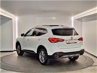 MG HS 1.5 T-GDI Luxury