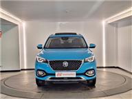 MG HS 1.5 T-GDI Luxury