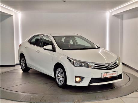 Toyota Corolla 1.4 D-4D Touch M-M 90 Ps Sedan