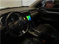 MG ZS Luxury Plus 1.0 6 AT