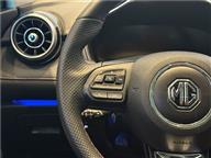 MG HS 1.5 T-GDI Luxury
