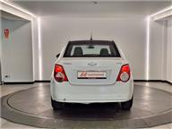 Chevrolet Aveo 1.4 LT 100 Ps Sedan