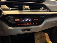 Suzuki Swift 1.2 MHEV LIFE CVT ÇİFT RENK