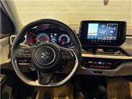 Suzuki Swift 1.2 MHEV LIFE CVT ÇİFT RENK
